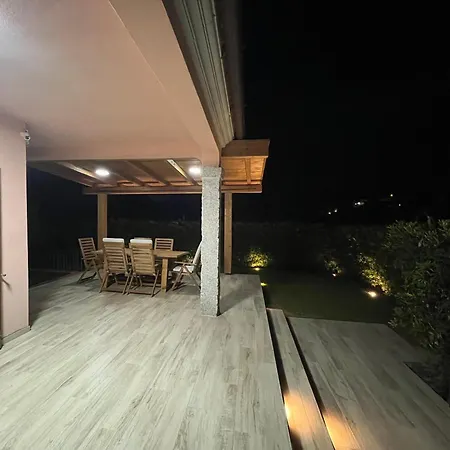 Aurelia - Pool, Bbq & Tennis Court -